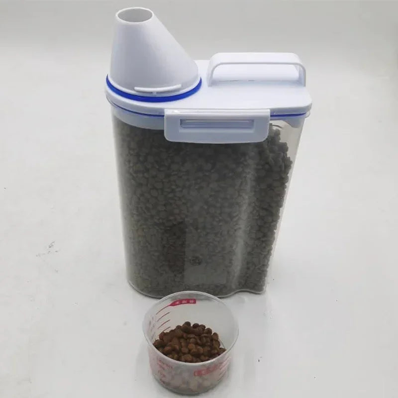 Chic Pet Food Vault