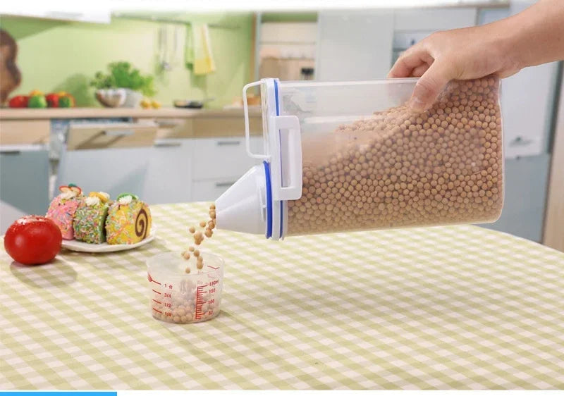 Chic Pet Food Vault